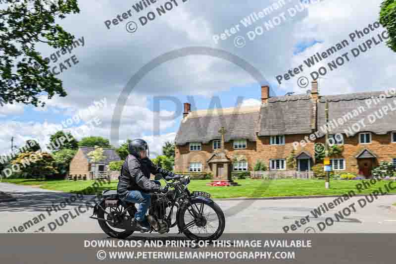 Vintage motorcycle club;eventdigitalimages;no limits trackdays;peter wileman photography;vintage motocycles;vmcc banbury run photographs